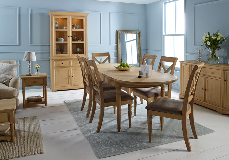Eaton Light Oak Living Dining Range Hallowood Designed With The Dining Room And Living Predominantly In Mind Finished Natural Oak Colour A Protective Oil